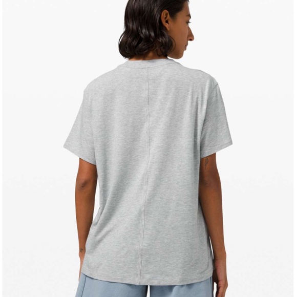 Lululemon All Yours Tee Heathered Core Light Grey - Picture 2 of 6